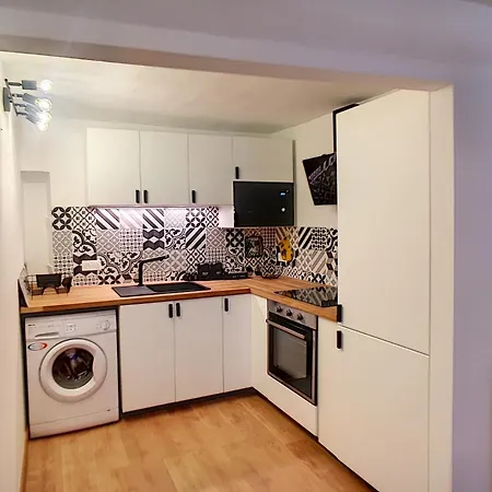 Vieux Nice- Bel Appart 3p, 5pax, Wifi Doglio *